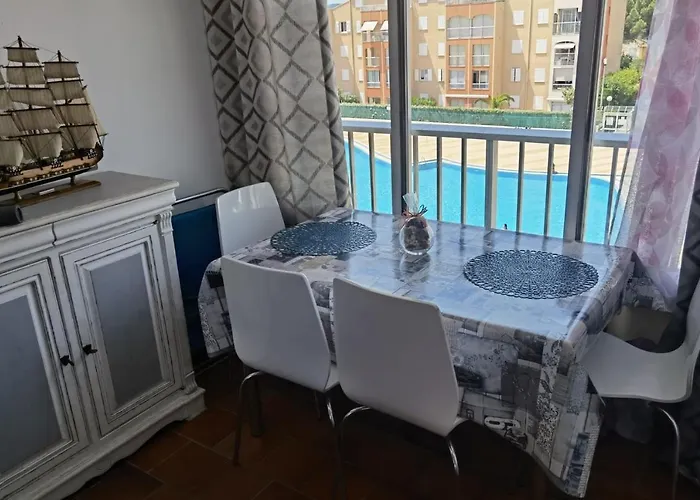 Lejlighed T2 With Veranda With Pool !